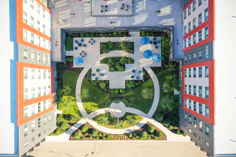 High rise retirement community commercial landscape maintenance 
