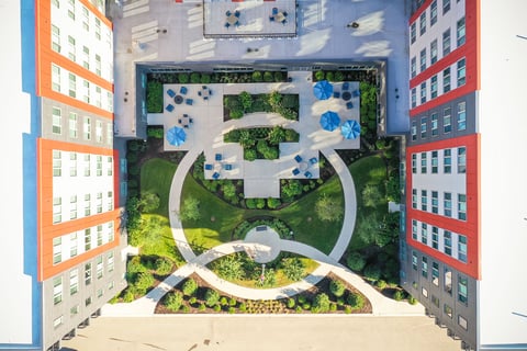 High rise retirement community commercial landscape maintenance 