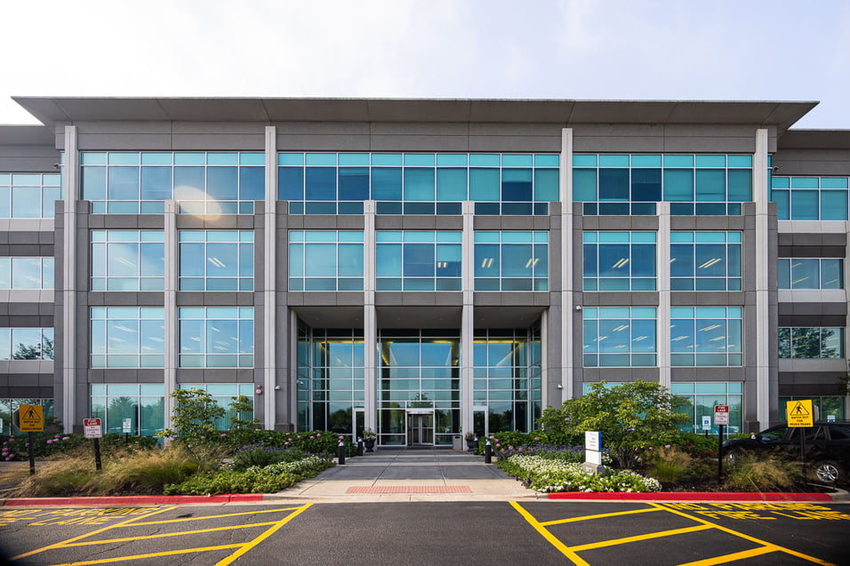commercial landscape maintenance office complex 7-1