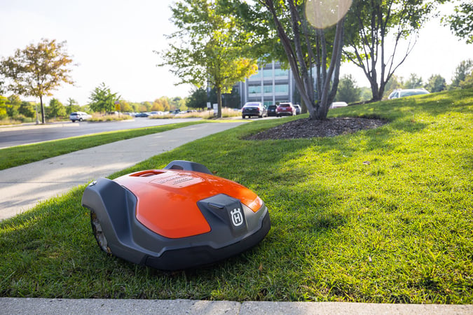 robotic mower 1