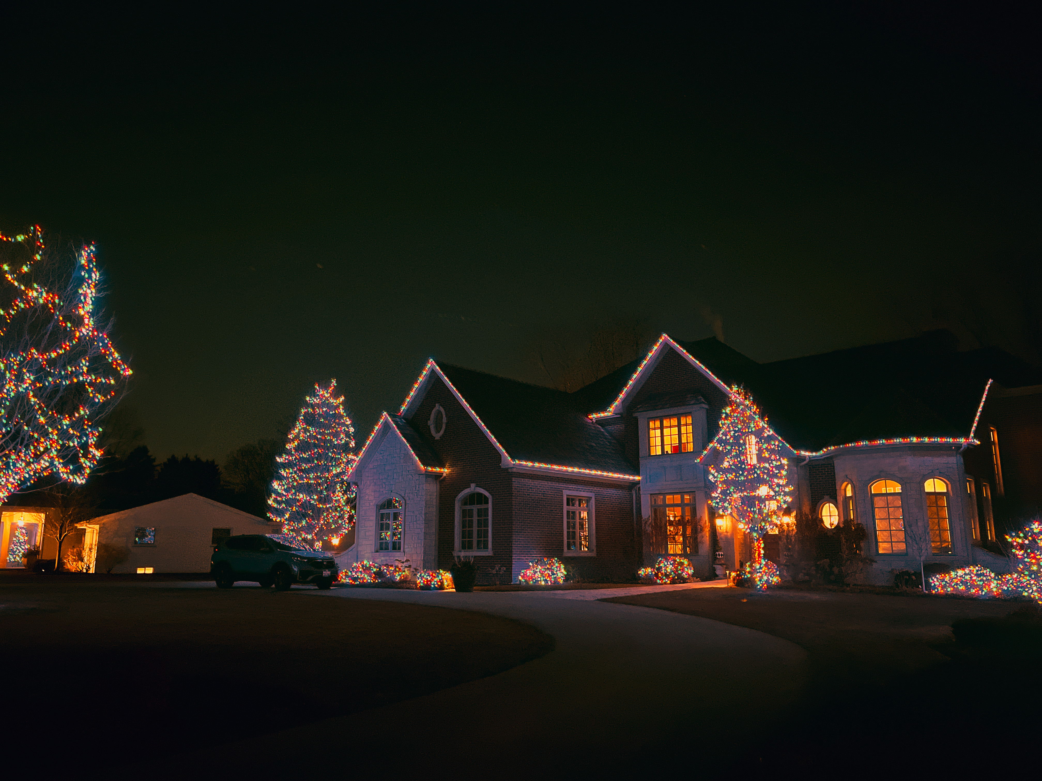 Residential Holiday Lights